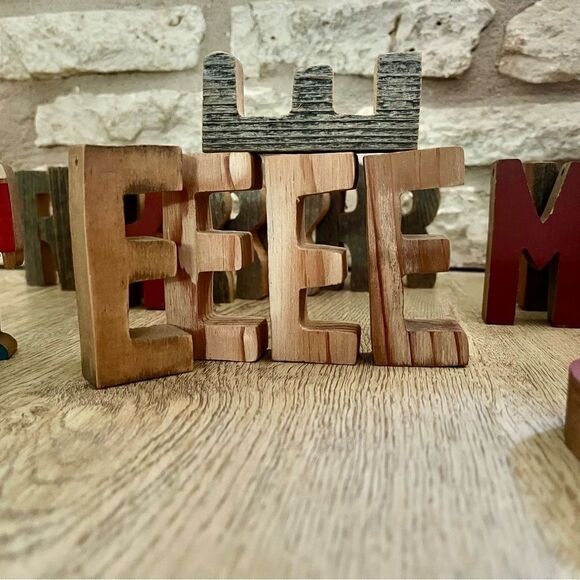 Rustic Reclaimed 3D Wood Painted Toy Soldiers Letter Cutouts Shapes - Picture 9 of 16